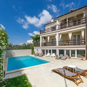  Vila Monte Magno Croatia